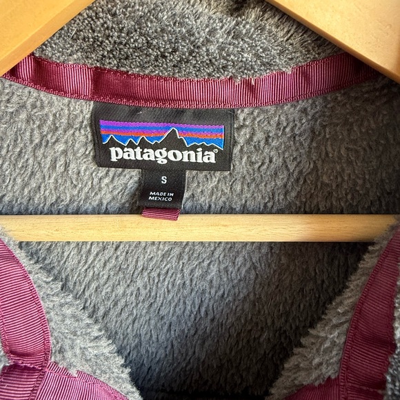 Patagonia Gray Fleece with Purple Trim - Picture 3 of 3